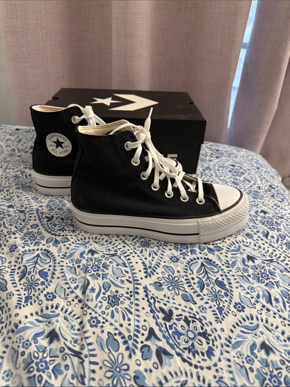 NEW With Box Converse Chuck Taylor Black High Top Platform Sneakers Size 5